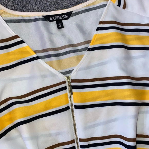 Express striped zip front Short Sleeveblouse - Picture 6 of 10